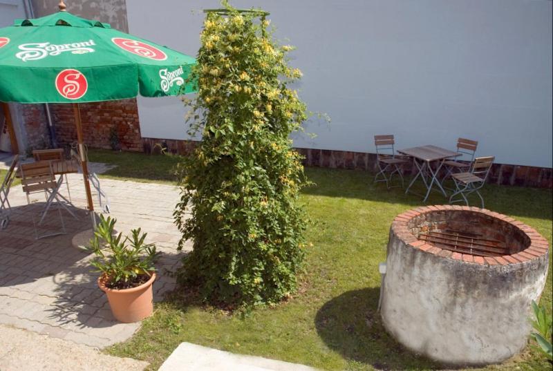 松博特海伊 哈拉米亚佛加多旅馆酒店 外观 照片